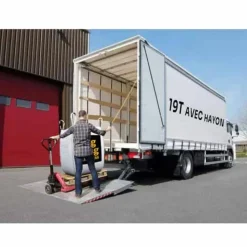 BIG BAG EXPRESS - Big bag de 1m³ (+/- 20m²) gravier pouzzolane rouge / noir ø 10/20 mm - livraison standard