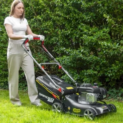GARDEO PRO - Tondeuse thermique autotractée 144.3cc - 42cm livrée avec 2 lames + mulching - g