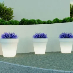 NEWGARDEN - Pot lumineux magnolia 80 solaire+batterie rechargeable led rgb avec télécommande ø80x76cm
