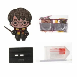 OZ INTERNATIONAL - Figurine en bois de harry potter avec diamants - 15 cm