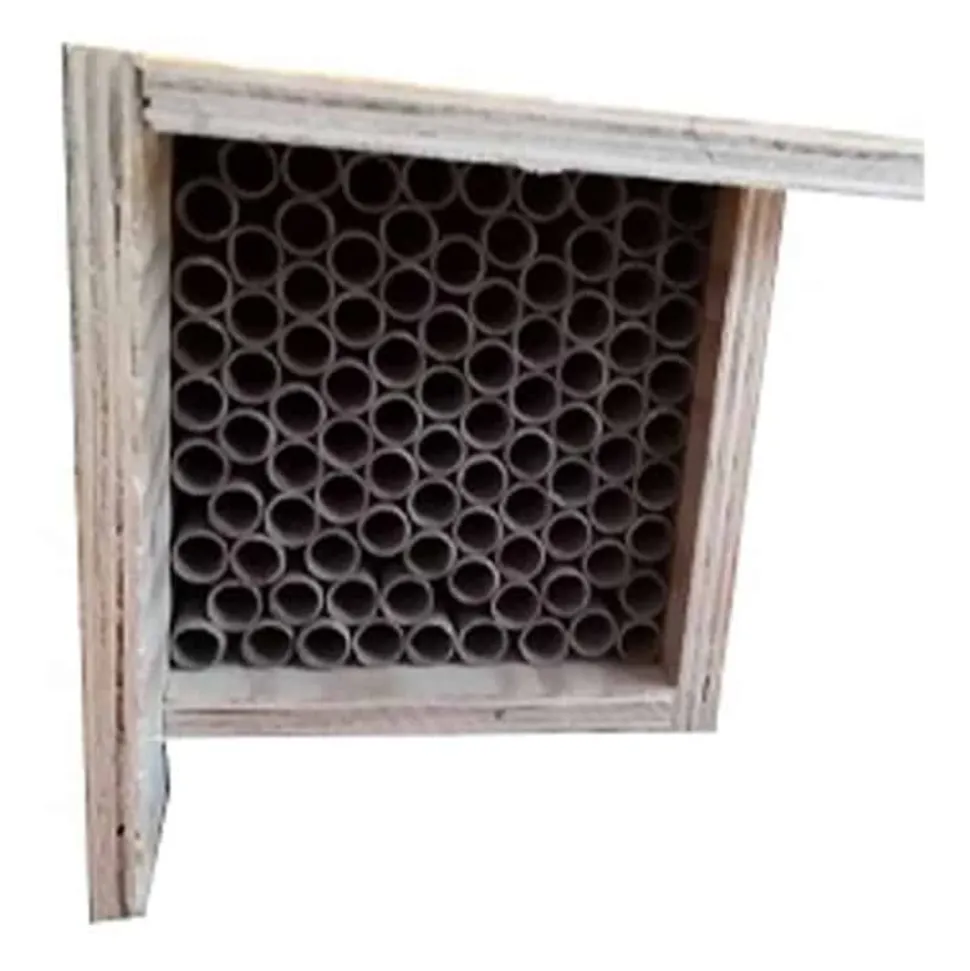 PRêT à JARDINER - Abri à insectes en bois
